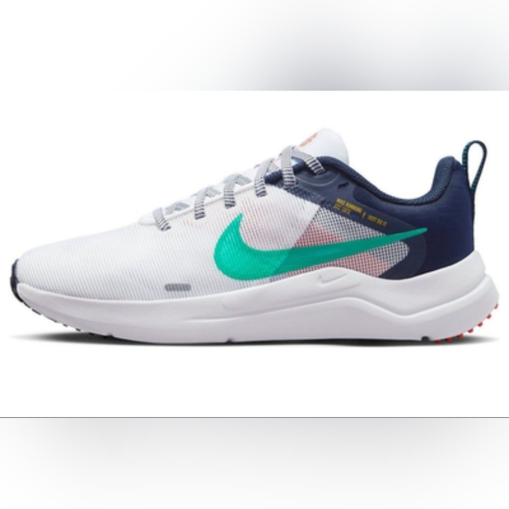 NIB Nike Downshifter 12 Women's 11 White Clear Jade Running Shoes Lightweight - Picture 7 of 11